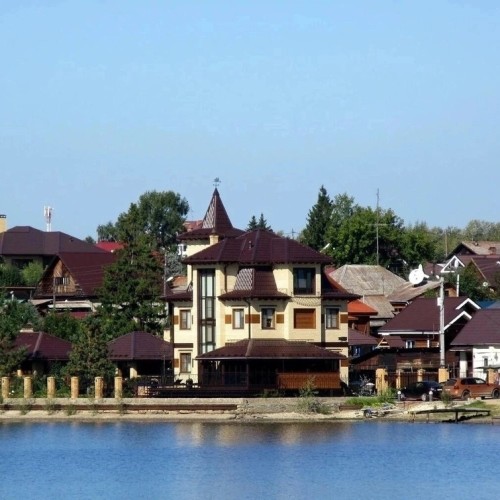 Выходные в Сысерти с воспоминаниями о Бажове и уральскими блюдами под наливку (из Екатеринбурга)