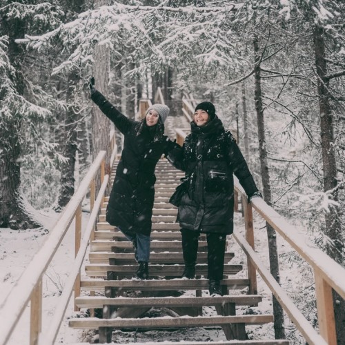 В экопарк «Долина водопадов» и музей «Кирьяж» — из Петербурга