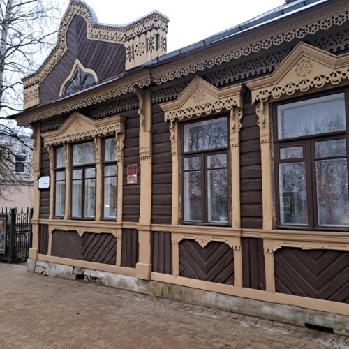 Углич купеческий. Углич мещанский