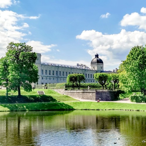 Гатчина: от «образцового города» к музею-заповеднику