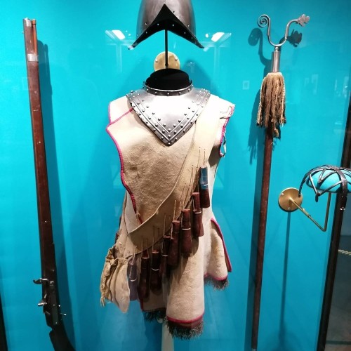 «К барьеру! Поединки и дуэли от Ахилла до Лифаря»: экскурсия в Эрмитаже