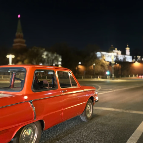 Москва винтажная: автопрогулка на «Запорожце»