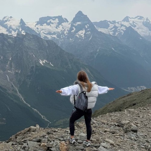 Знакомство с Карачаево-Черкесией: по Домбаю и Архызу на джипе в мини-группе