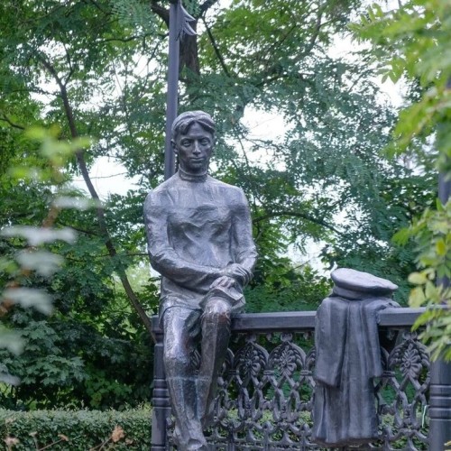 На цветение сирени в Липецкую область из Москвы: Богородицк, Елец и природа