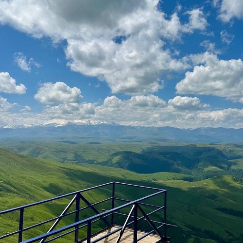 Всё лучшее на Кавказе — для вас: топ-локации, кухня, отдых на источниках, конная прогулка, рыбалка