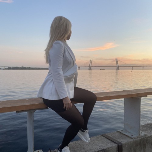 Такой разный Васильевский остров: на авто премиум-класса