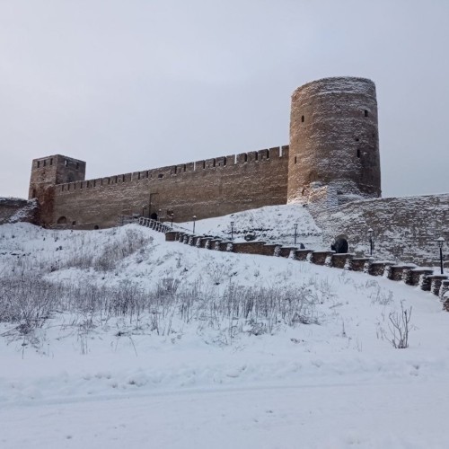 Ивангород, Ямбург и Копорье: средневековые замки и их творцы