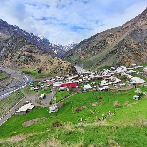 Выше облаков на 3760 метров на гору Шалбуздаг: треккинг налегке с проживанием в гостинице