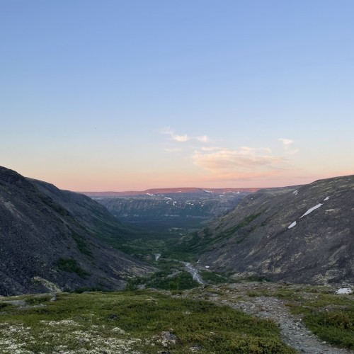 Своей компанией на Русский Север: Мурманск, Териберка, Кировск и саамы