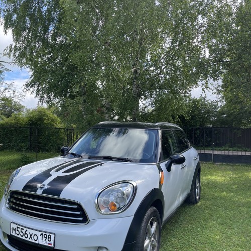 Креативная Петроградская на «мини купере»