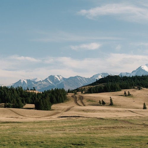 Комфорт-тур на Алтай с фотографом: полёт на вертолёте, парение и главные места (всё включено)