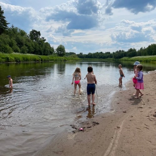 Река с картин: лёгкий сплав на байдарках по Тверце (всё включено)
