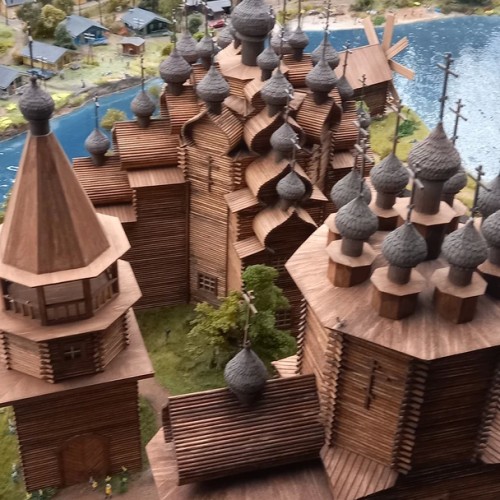 Из Санкт-Петербурга — по всей России! Групповая экскурсия по «Гранд Макету» (билеты включены)