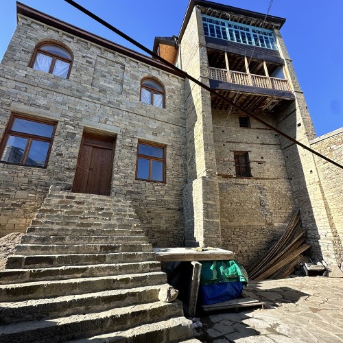 Из Махачкалы — в аулы Кала-Корейш, Амузги и Кубачи