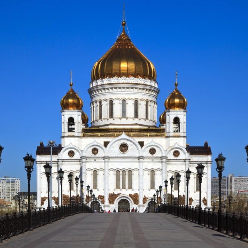 Храм Христа Спасителя и панорамы Москвы
