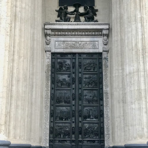 Санкт-Петербург со своей колокольни