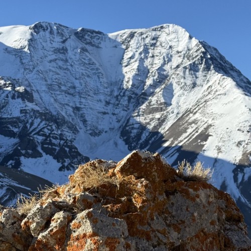 Смотреть на звёзды и трогать облака: восхождение на Ярыдаг с фотосъёмкой (мини-группа)