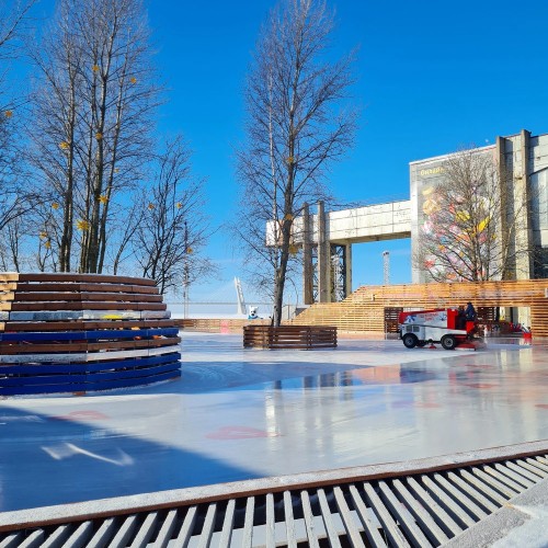 Новый облик Петербурга: от «Лахта-центра» до копии корабля петровского времени