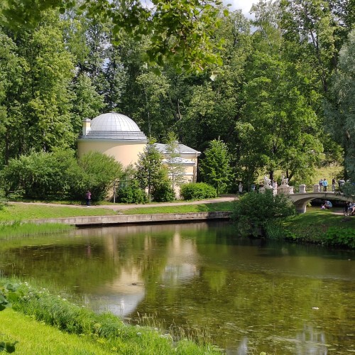 Сны императрицы: прогулка в Павловске