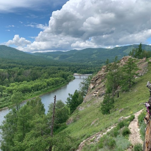 Природные чудеса Хакасии: урочище Сундуки, Ивановские озёра, Каменный лес и Долина царей