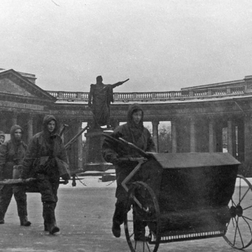 Истории и судьбы блокадного Ленинграда — с музеем в особняке Румянцева