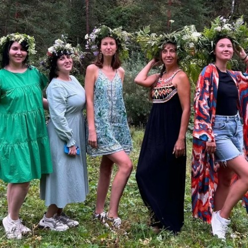 Вдохновение Алтая: ретрит в женской мини-группе с проживанием в уединённых домиках