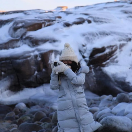 «Всё включено» на Кольском: охота за сиянием, снежное сафари, айс-флоатинг, арктическая кухня