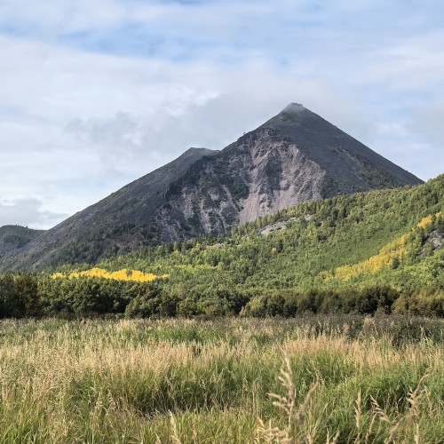 Джип-тур по дикой Камчатке: вулканы, источники, пикники на природе (всё включено)
