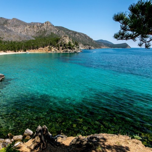 Почувствовать силу природы Байкала: мини-путешествие к бухте Песчаной и в Листвянку