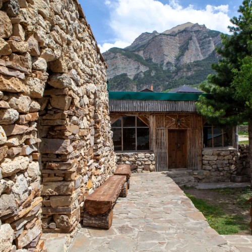 Персональная поездка по Дигории: природа и отдых в термальных источниках