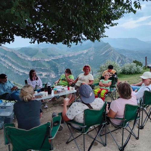 Ни в чём себе не отказывать в Дагестане: джип-путешествие по знаковым локациям