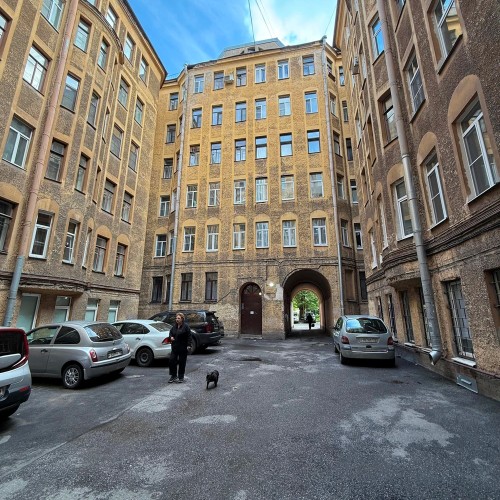 Путешествие по проходным дворам Санкт-Петербурга