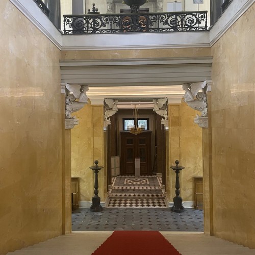 Эрмитаж: от Зимнего дворца до сокровищницы искусств