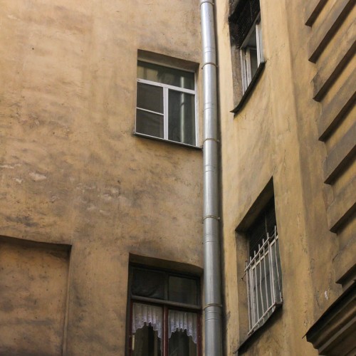 Тихий центр Петербурга: пешеходная экскурсия + подъём на крышу