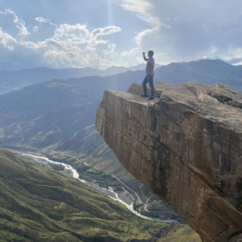 Ни в чём себе не отказывать в Дагестане: джип-путешествие по знаковым локациям