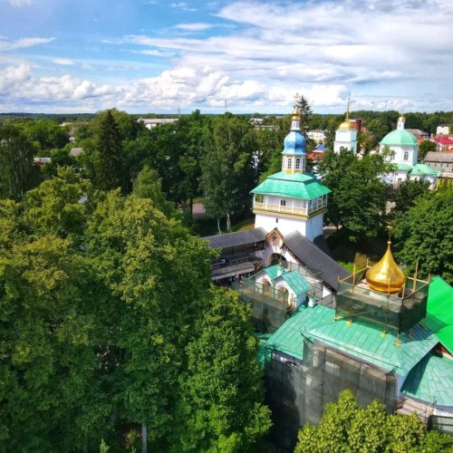 Из Петербурга — в Псков, Изборск и Печоры