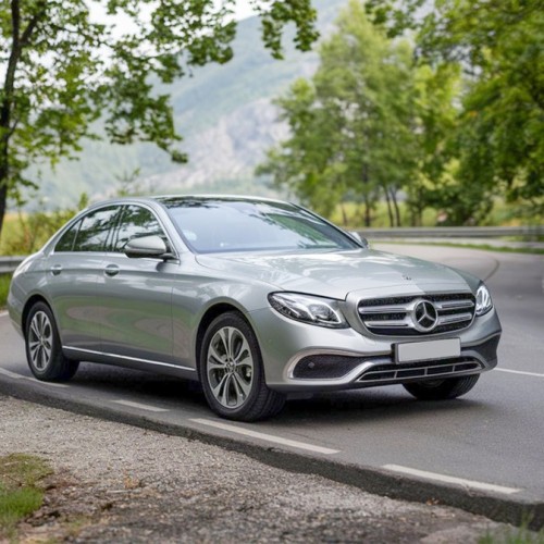 Трансфер из аэропорта в Сочи на автомобиле Mercedes-Benz E-Class