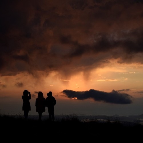 Россыпь цветов и мириады звёзд: астропоход в сердце гор (мини-группа)