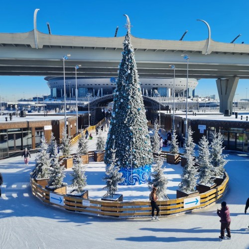 Новый облик Петербурга: от «Лахта-центра» до копии корабля петровского времени