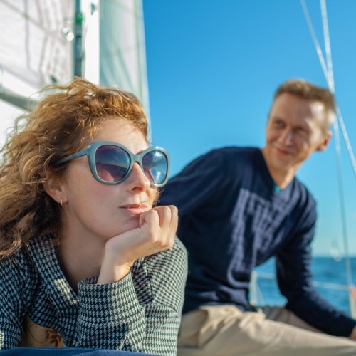 Романтическая прогулка на парусной яхте