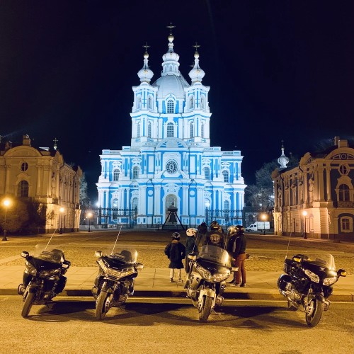 К разводным мостам — на мотоцикле