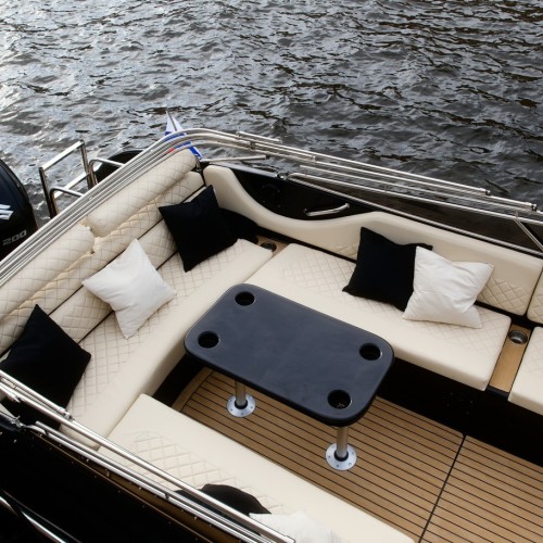 Петербург твоими глазами: прогулка на катере по рекам и каналам