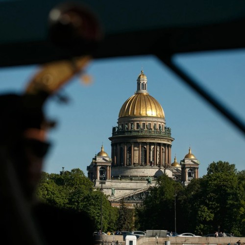 Плыви со звуком! Музыкальный рейс по каналам Петербурга