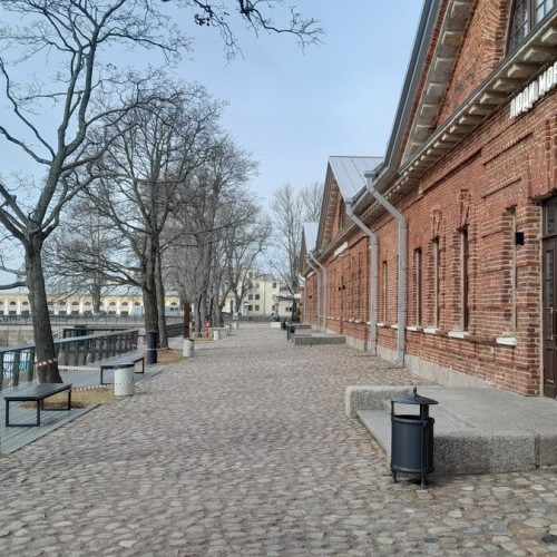 Кронштадт + Петергоф за 1 день