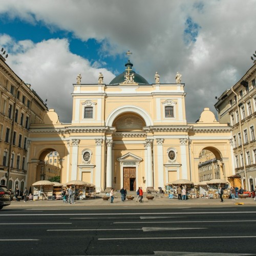 Были и небылицы «пожарного» Невского проспекта