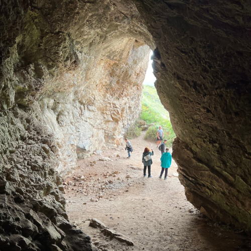 Активные выходные в Хакасии: сплав по Белому Июсу, треккинг по Тогыз-Аз, баня