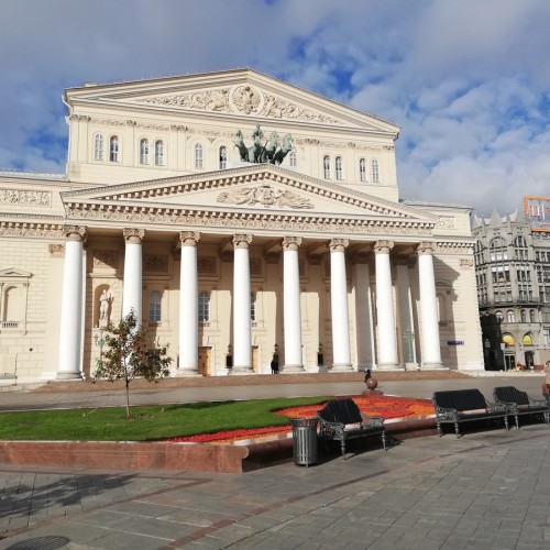 По Красной площади и центру Москвы — пешком и на автобусе