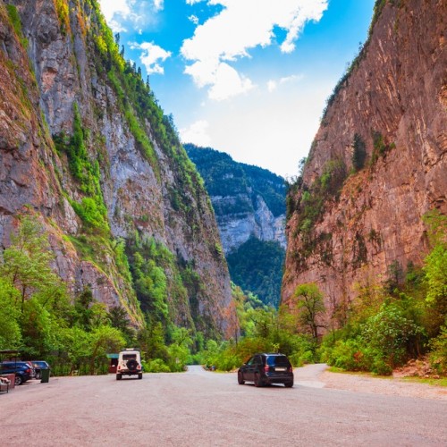 От сочинских водопадов до абхазских склонов: индивидуальный выезд