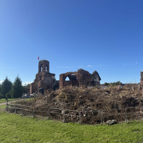 Из Санкт-Петербурга к крепости Орешек: 700 лет истории