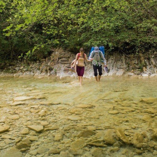 Запах разнотравья и никого вокруг: поход с рюкзаками по долине реки Пшада (всё включено)